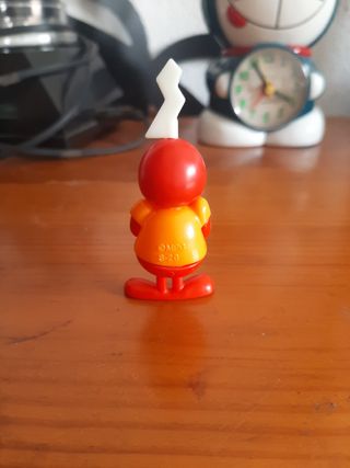 Figura de huevo kinder sorpresa