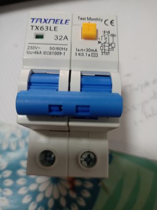 Disyuntor de circuito TX63LE 32A - Nuevo