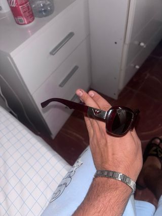 Gafas Emporio Armani ROJAS/BURDEOS SEMINUEVAS