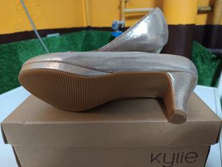 Zapatos mujer Kylie dorados , tacones talla 38