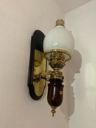 Lámpara quinqué antigua