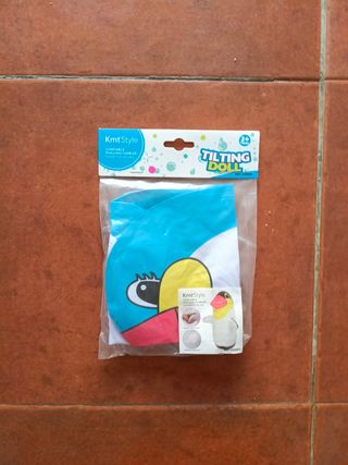 Muñeco Pingüino Tilting KmtStyle