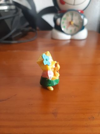 Figura de huevo kinder sorpresa de bob esponja