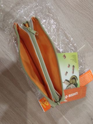 Estuche  Porta Lápices Busquets