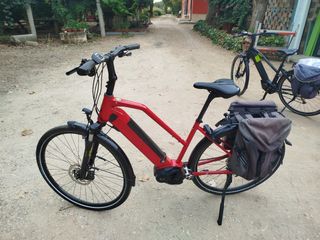 Kalkhoff eléctrica roja