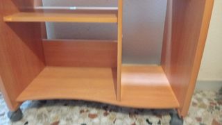 Mesa escritorio con ruedas
