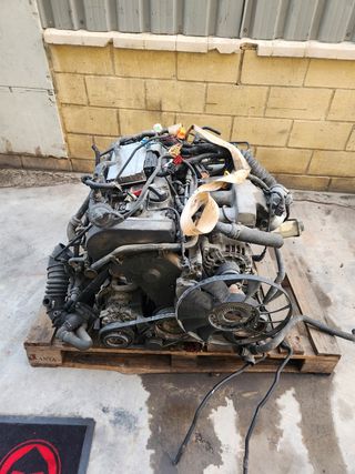 Motor 1.8T 20v AWT