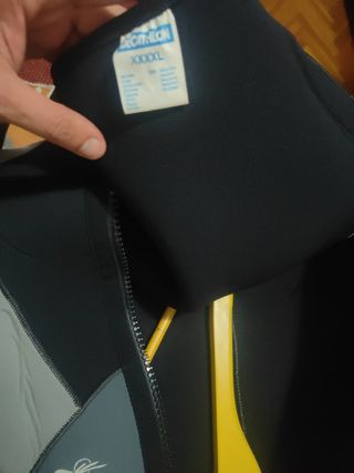 Chaqueta Neopreno Hombre XXXXL vendo  no usado 
