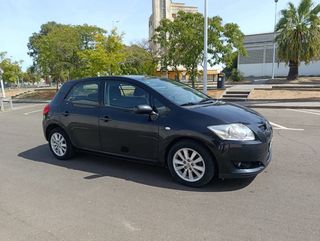 Toyota Auris 2009