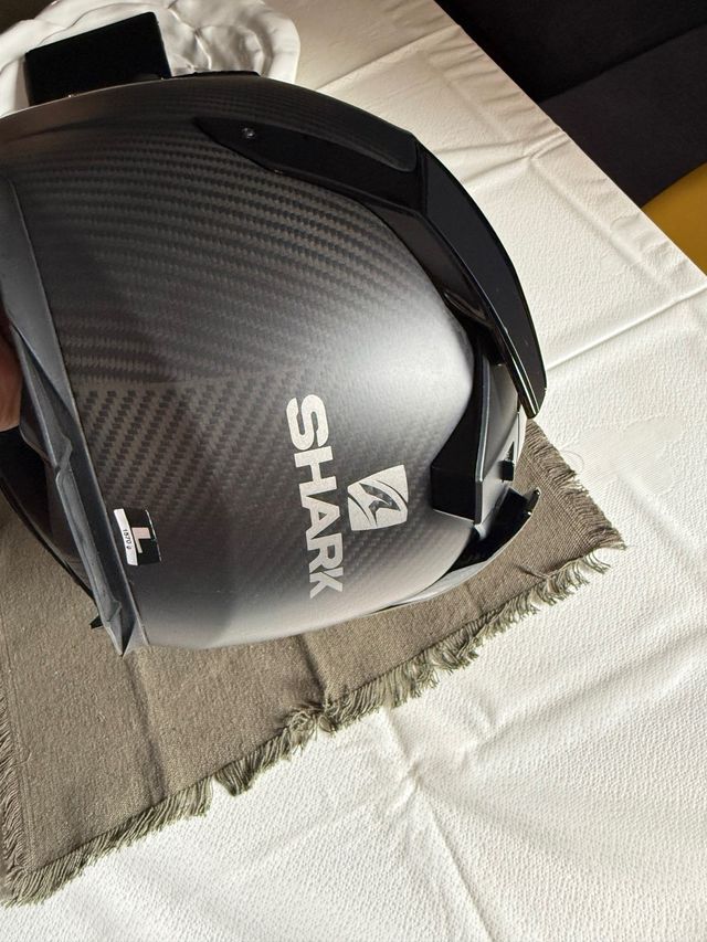 Casco SHARK VZ300 Carbono