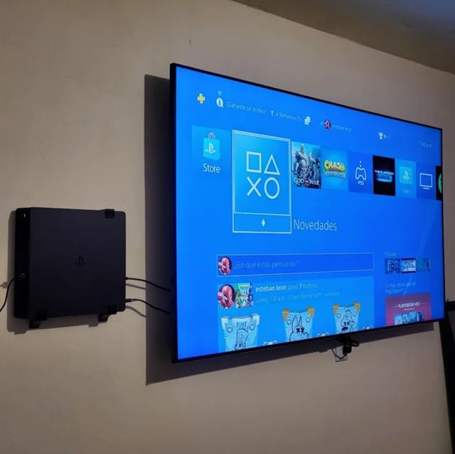 Supporto da parete per PS4 Slim