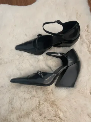 Tacones Mango negros -talla 39