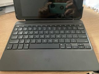iPad 128GB negro + funda, teclado y lapiz