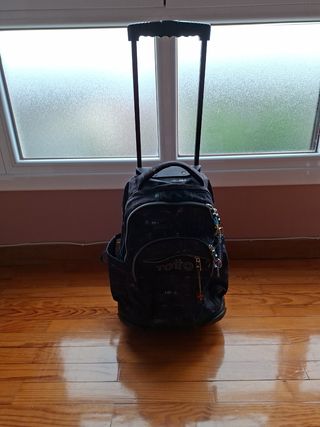 Mochila Totto con ruedas - Negra