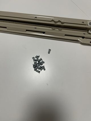 Binari per cassetti IKEA MALM beige