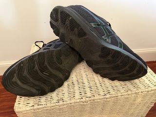 Zapatillas Asics - 3 pares. 