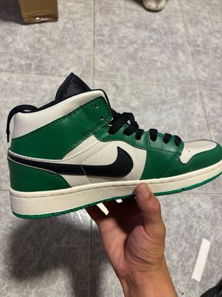 Zapatillas Jordan 1 High Zoom R2T - Talla 43