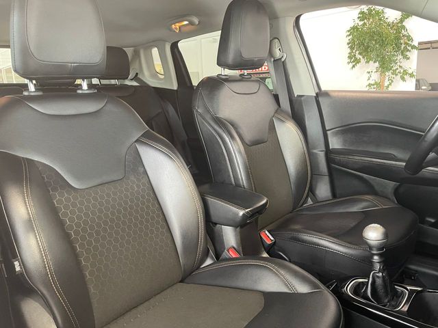 Jeep Compass 1.4 MAIR 140CV LIMITED .-" EQUIPADO ".-" 4X2 ".-" ETIQUETA C VERDE/EURO 6DG ".-" GARANTÍA CON COBERTURA EUROPEA".-
