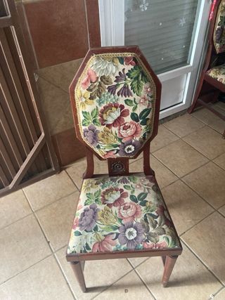 2 Sillas madera vintage