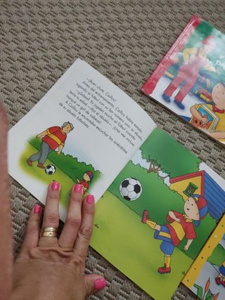 Colección Caillou 
Colección Leo y Veo