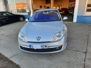 Renault Laguna 2010