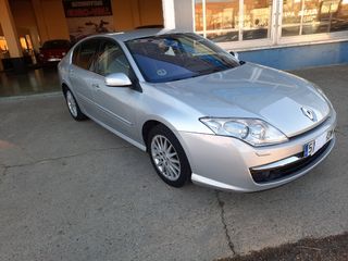 Renault Laguna 2010