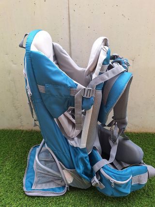 Mochila portabebés azul