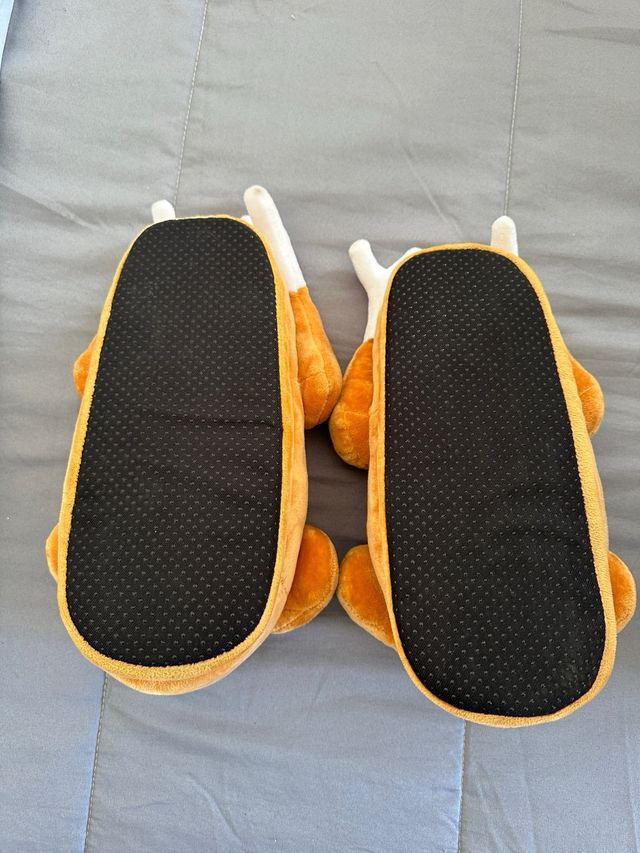 Pantufas Frango - Novas