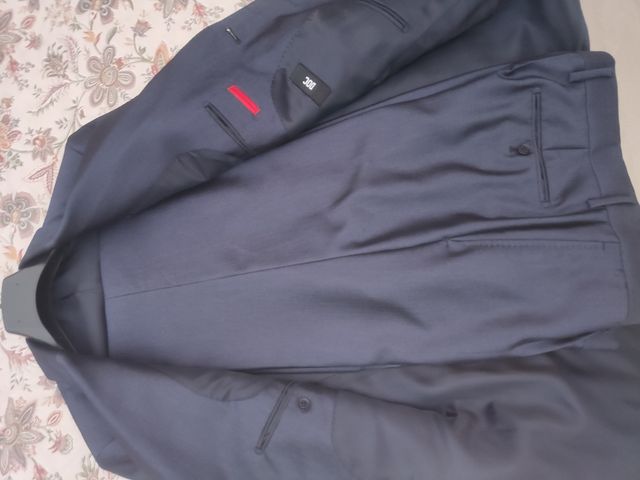 Traje azul hombre - Talla L (50)- Urge venta