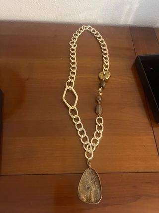 Collar Isabel Valiente étnico dorado