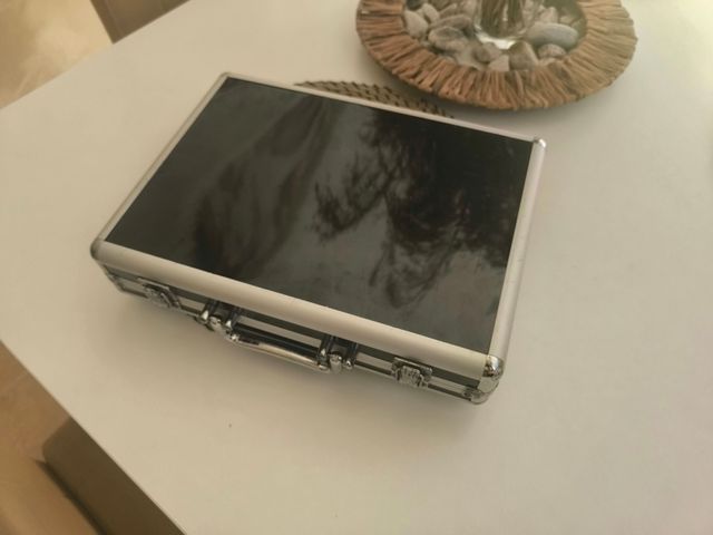 Estojo de maquilhagem - Alumínio