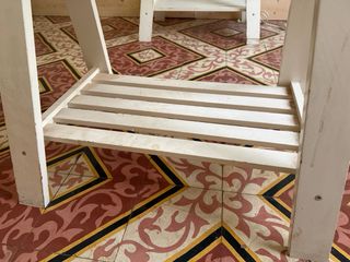 Escritorio IKEA con caballetes