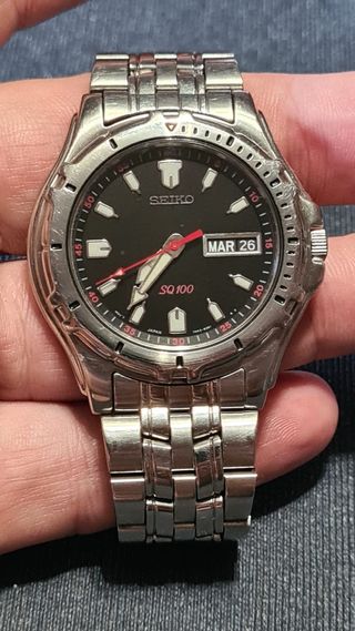 Orologi Seiko SQ100 e Swatch Irony Chrono
