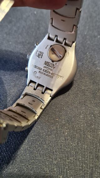 Orologi Seiko SQ100 e Swatch Irony Chrono