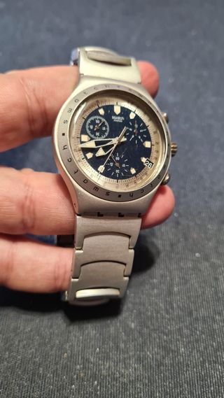 Orologi Seiko SQ100 e Swatch Irony Chrono