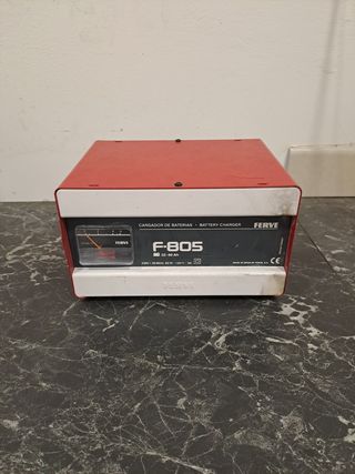 Cargador baterías FERVE F-805