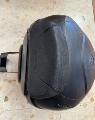 Baúl Givi moto