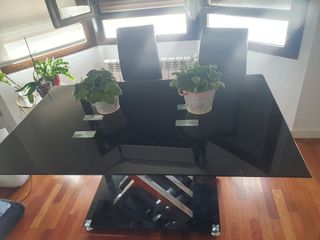 Mesa cristal MerkaMueble negra