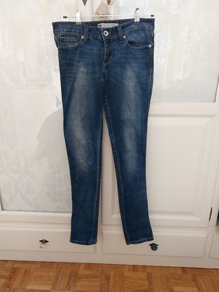 Levi's Demi Curve - Vaqueros Talla 29