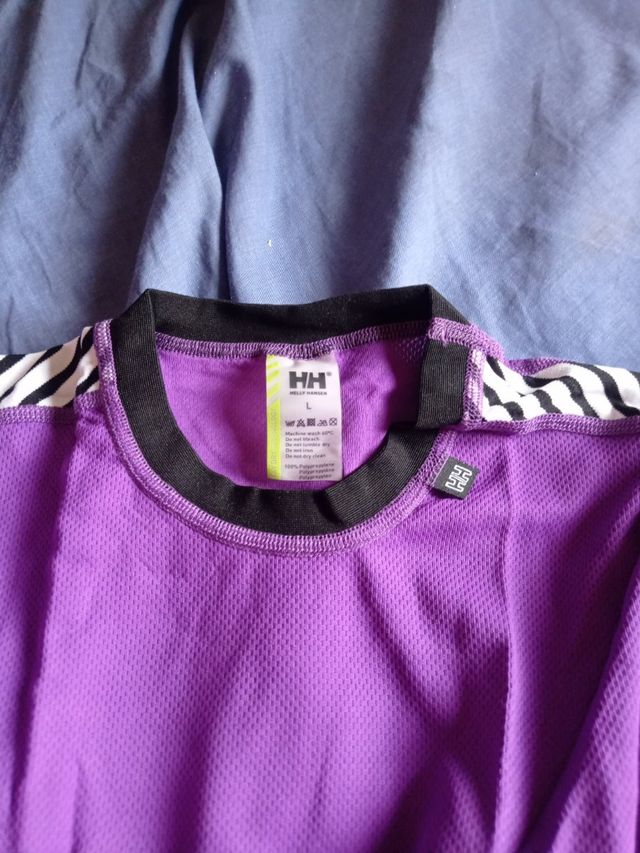 Camiseta térmica HH morada - Talla L