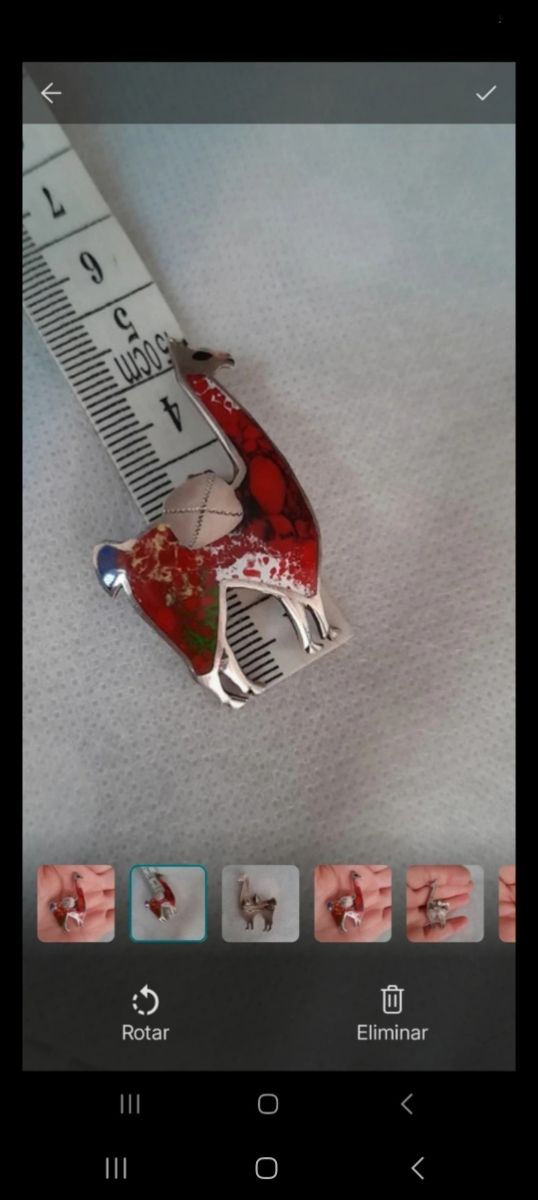 Broche llama vintage rojo plata