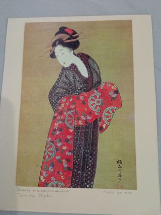 2 láminas y 2 figuras asiáticas