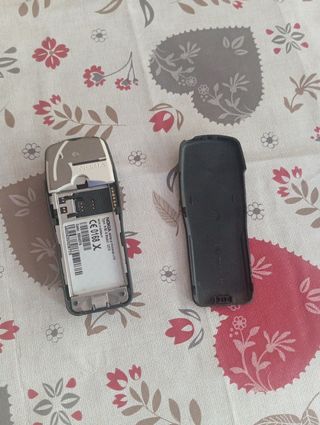 Teléfono Nokia 3.210