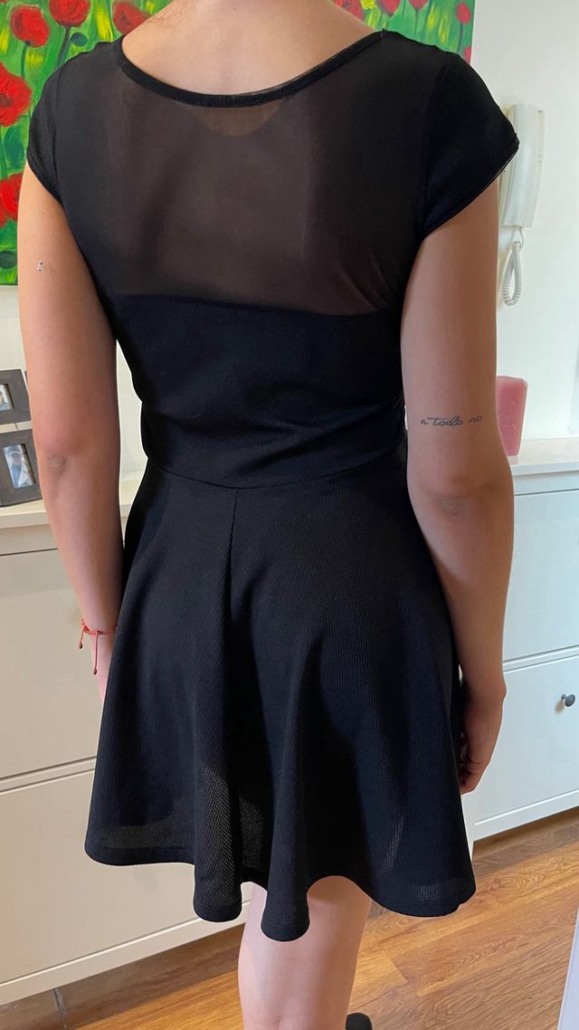 Vestido negro skater