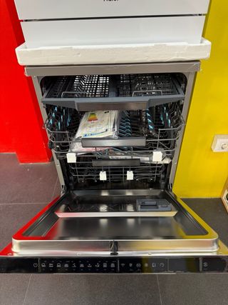 OFERTA, LAVAVAJILLAS HAIER INOX ( 3 BANDEJAS ) 50%