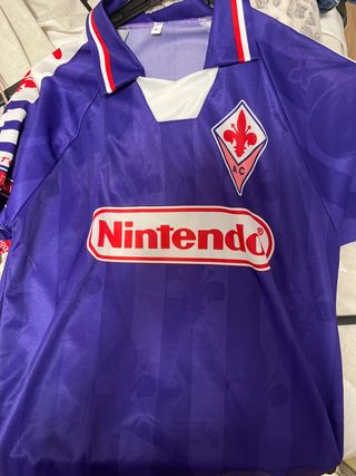 Camiseta Fiorentina Nintendo 90s