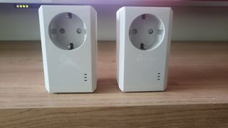2 Adaptadores PLC AV2
