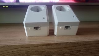 2 Adaptadores PLC AV2
