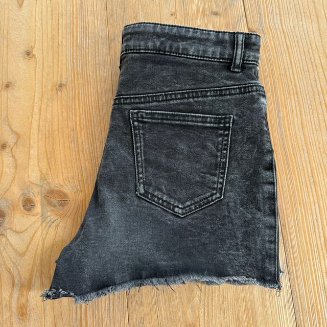 Shorts vaqueros negros H&M (nuevos)