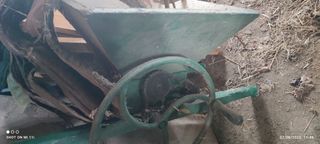 Molino de uva antiguo